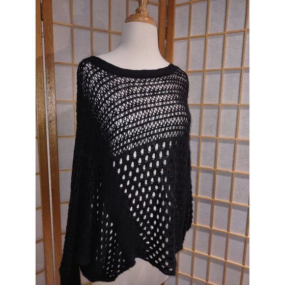 Express Sweaters - Express XS Cropped Crochet Sweater